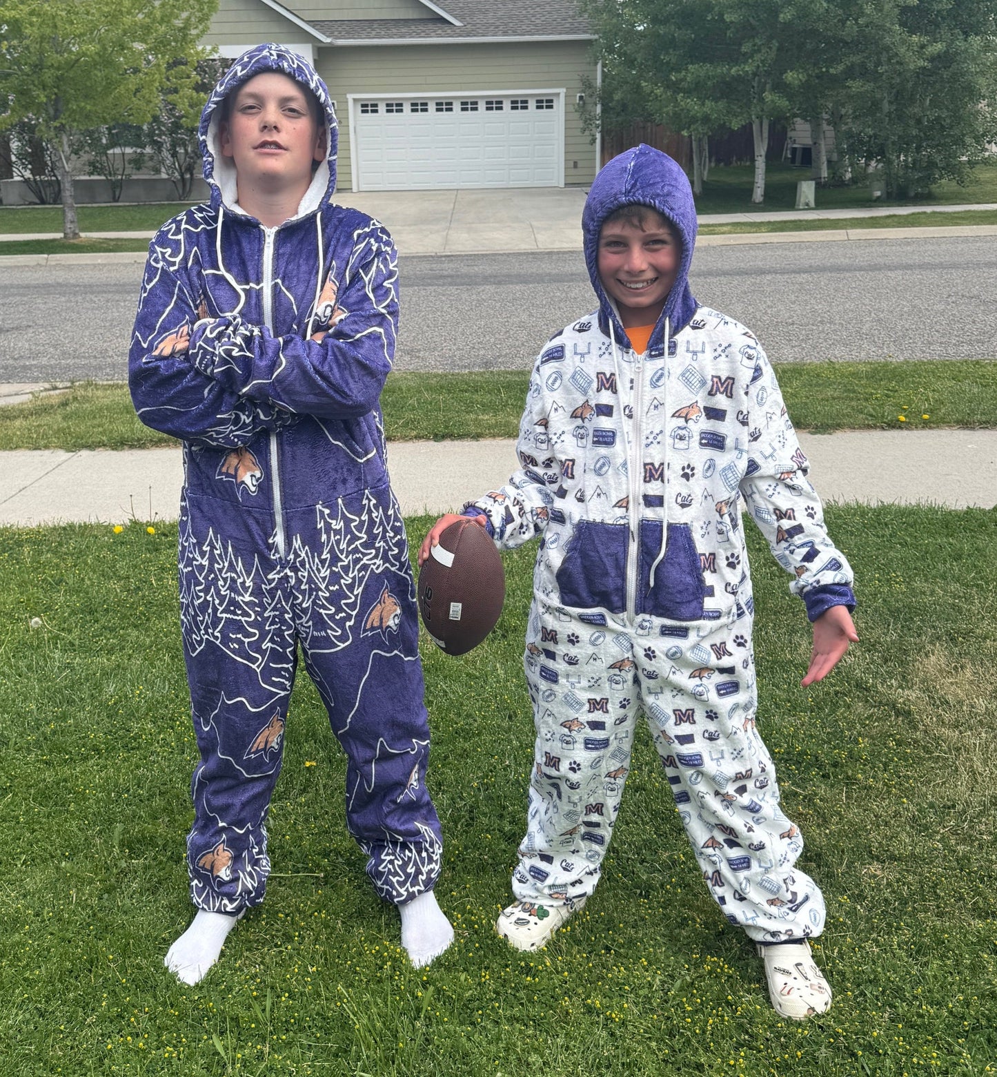 PREORDER (Ships Nov 1) - YOUTH MSU Bobcats Fleece Onesie - Mountain Bobcat